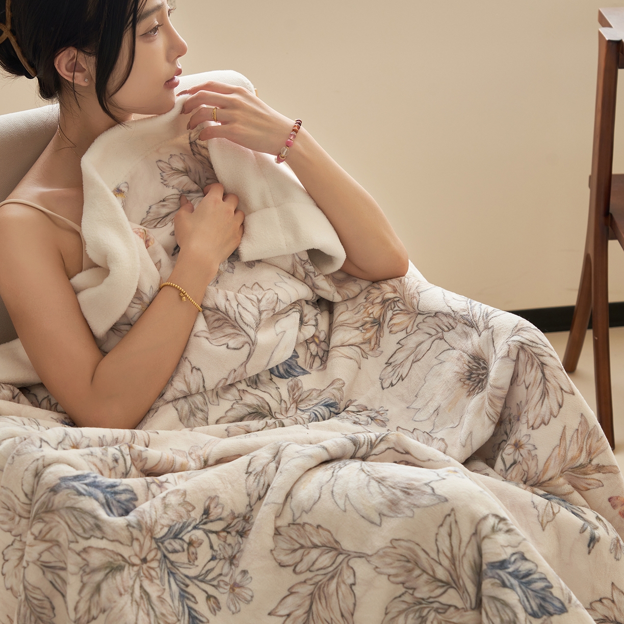 91家纺网 家纺一手货源 找家纺 寐绸家纺 2025新款牛奶绒数码印花毛毯 数码毛毯-芊芊如意