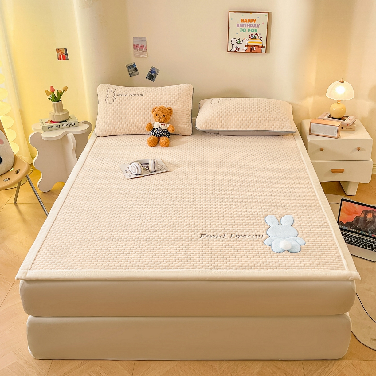 91家纺网 家纺一手货源 找家纺 （总）爱思凯家纺 2025新款新棉绒床褥-许愿兔（成人款）