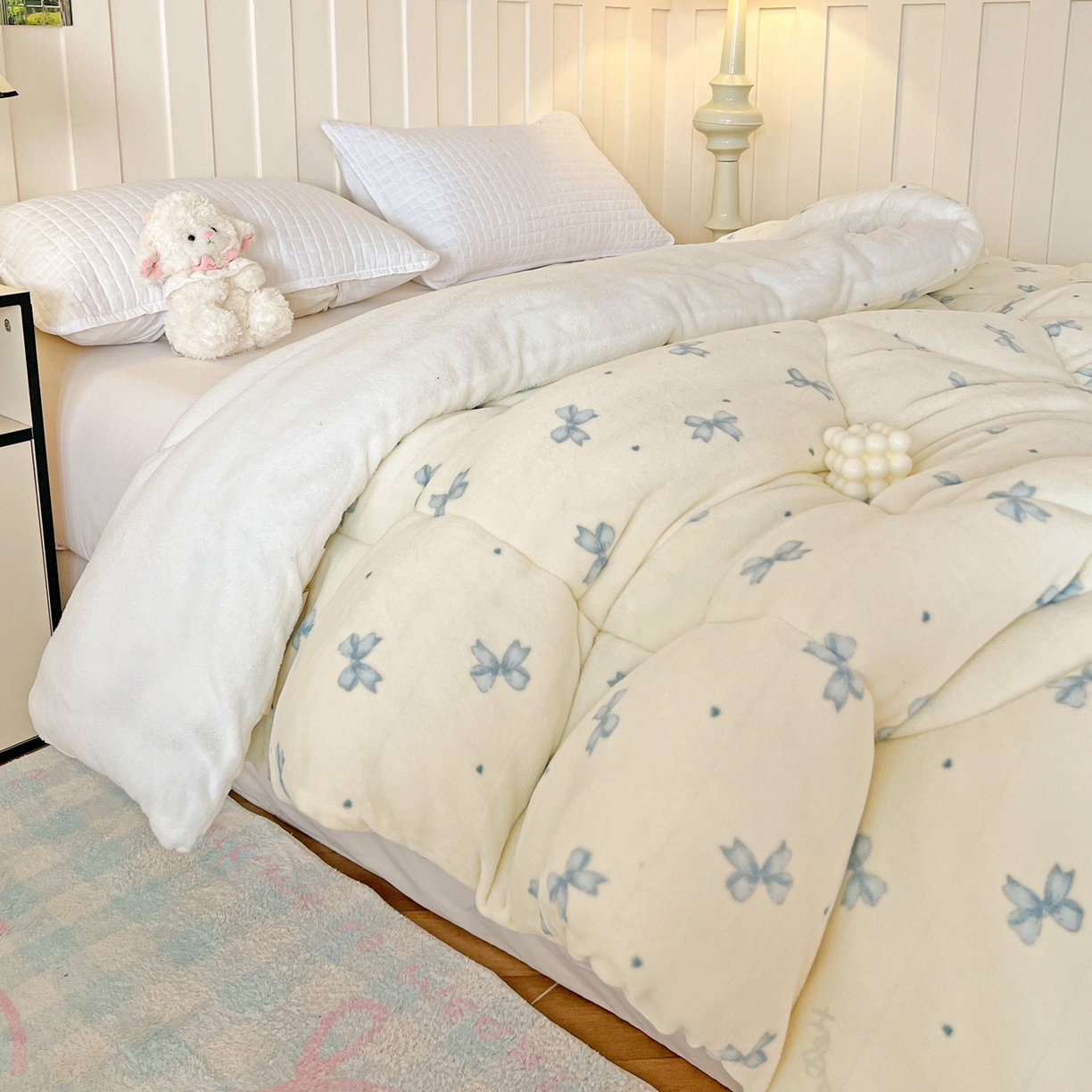 91家纺网 家纺一手货源 找家纺 铺尚美家纺 2025新款牛奶绒羊羔绒印花清新款冬被子被芯 梦幻