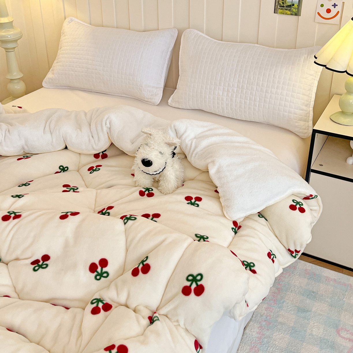 91家纺网 家纺一手货源 找家纺 铺尚美家纺 2025新款牛奶绒羊羔绒印花清新款冬被子被芯 一口樱桃