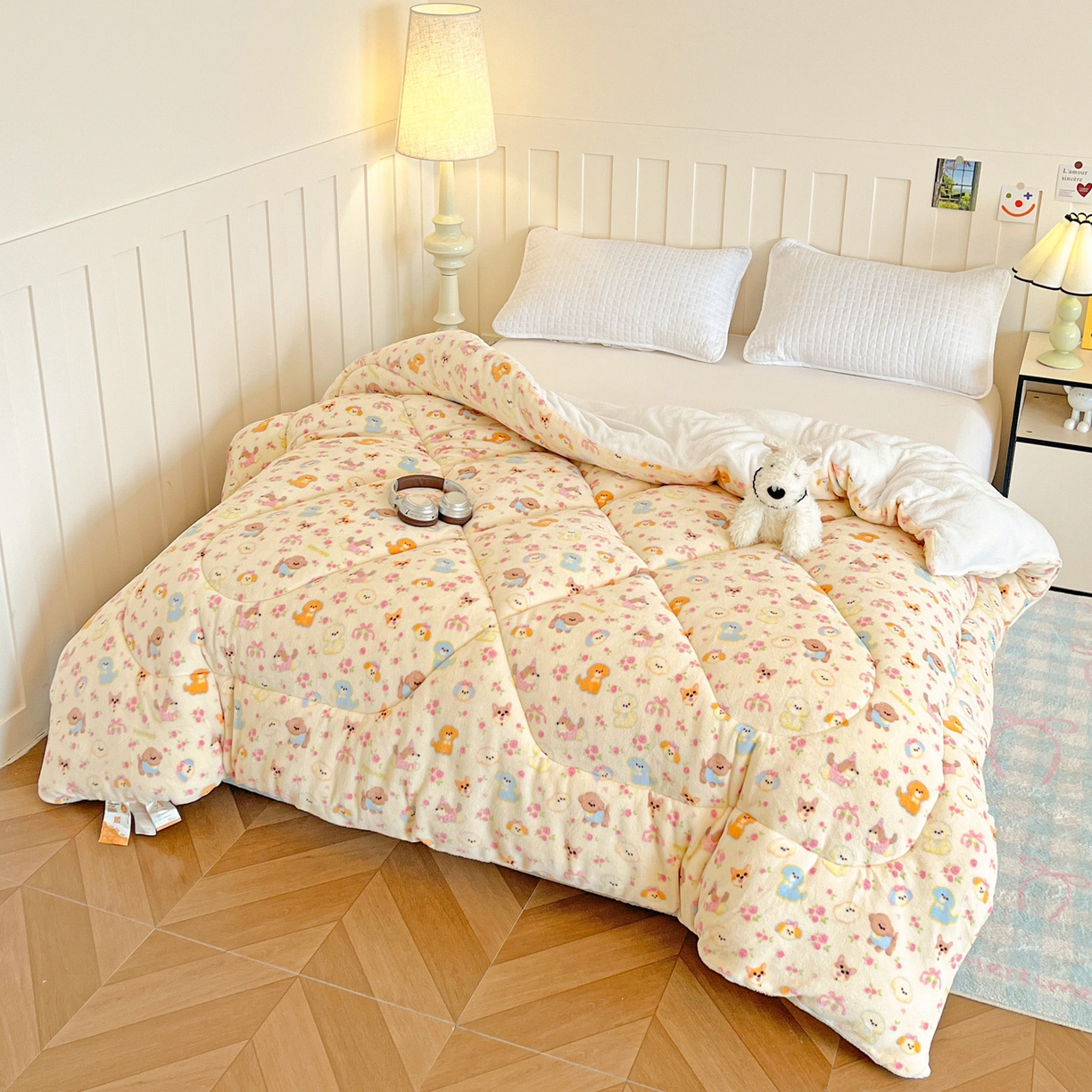 91家纺网 家纺一手货源 找家纺 铺尚美家纺 2025新款牛奶绒羊羔绒印花清新款冬被子被芯 卖萌修狗