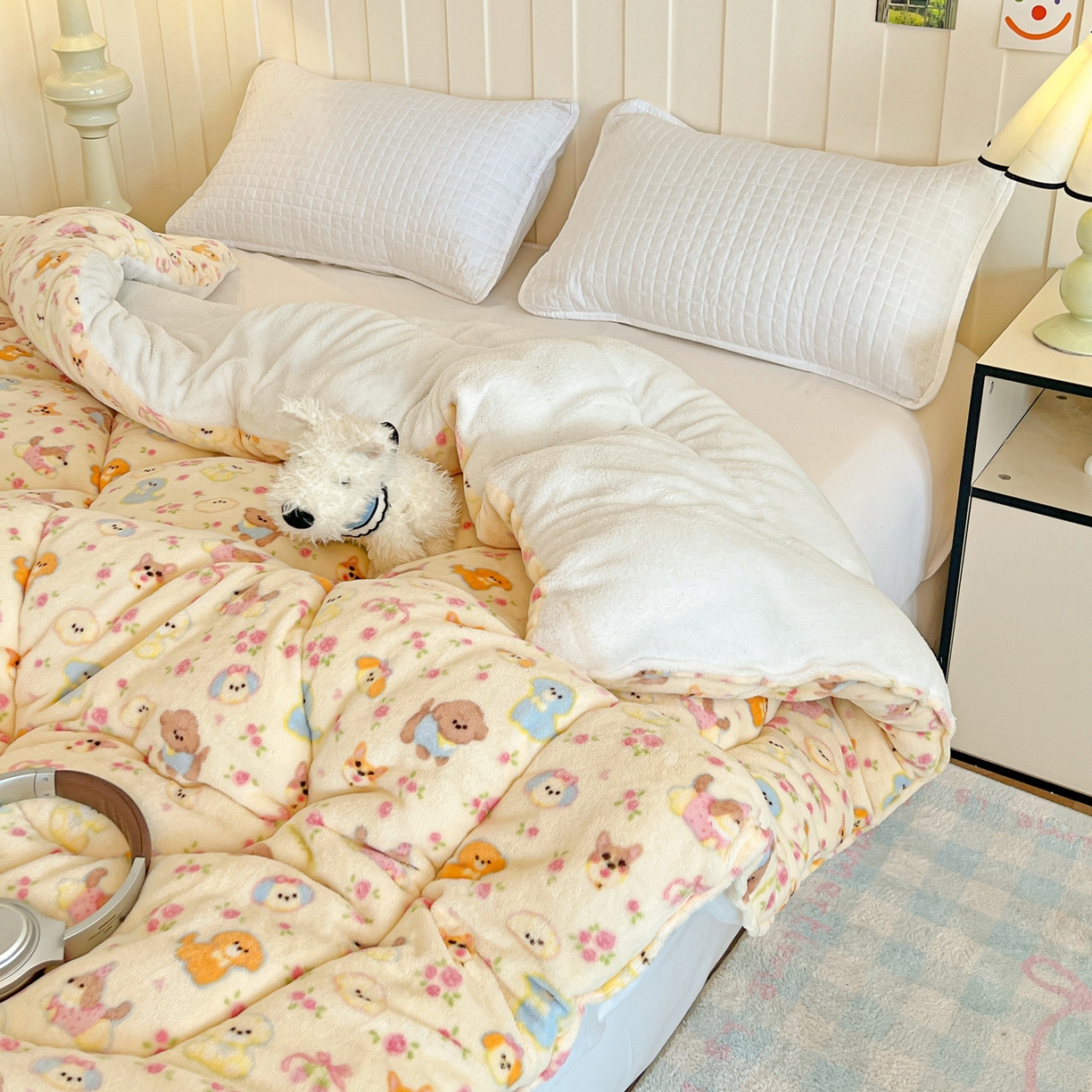 91家纺网 家纺一手货源 找家纺 铺尚美家纺 2025新款牛奶绒羊羔绒印花清新款冬被子被芯 卖萌修狗