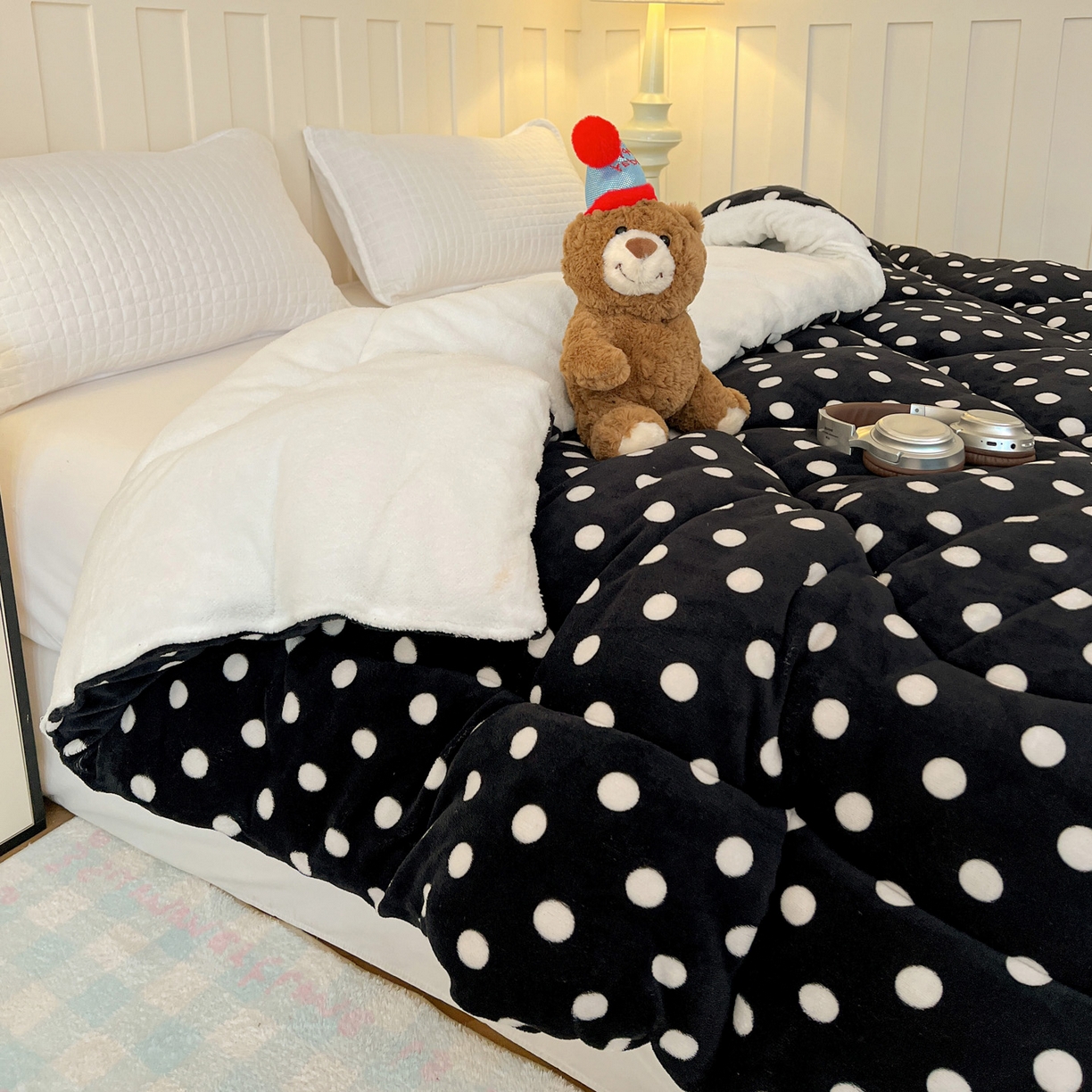 91家纺网 家纺一手货源 找家纺 铺尚美家纺 2025新款牛奶绒羊羔绒印花清新款冬被子被芯 黑珍珠