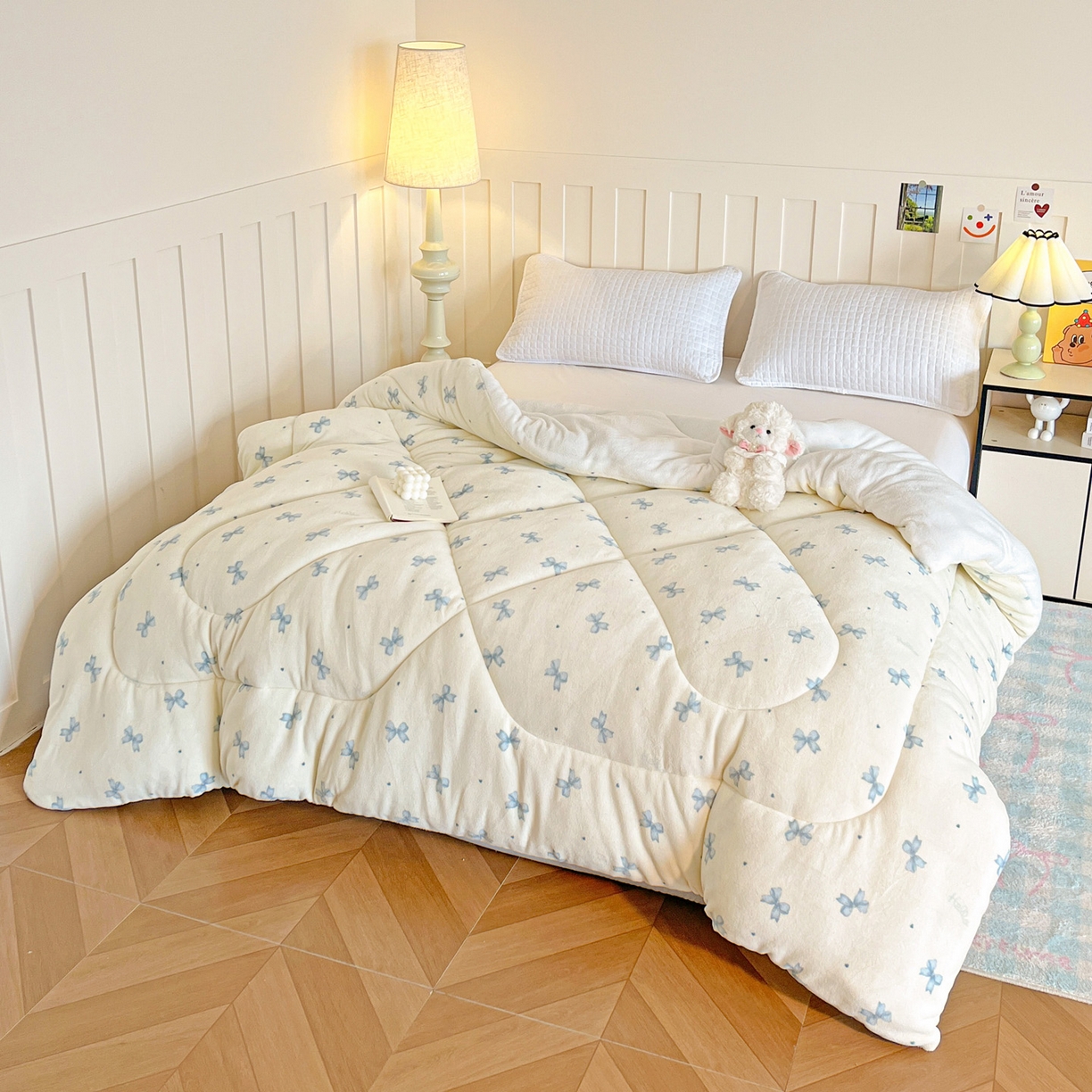 91家纺网 家纺一手货源 找家纺 铺尚美家纺 2025新款牛奶绒羊羔绒印花清新款冬被子被芯 梦幻