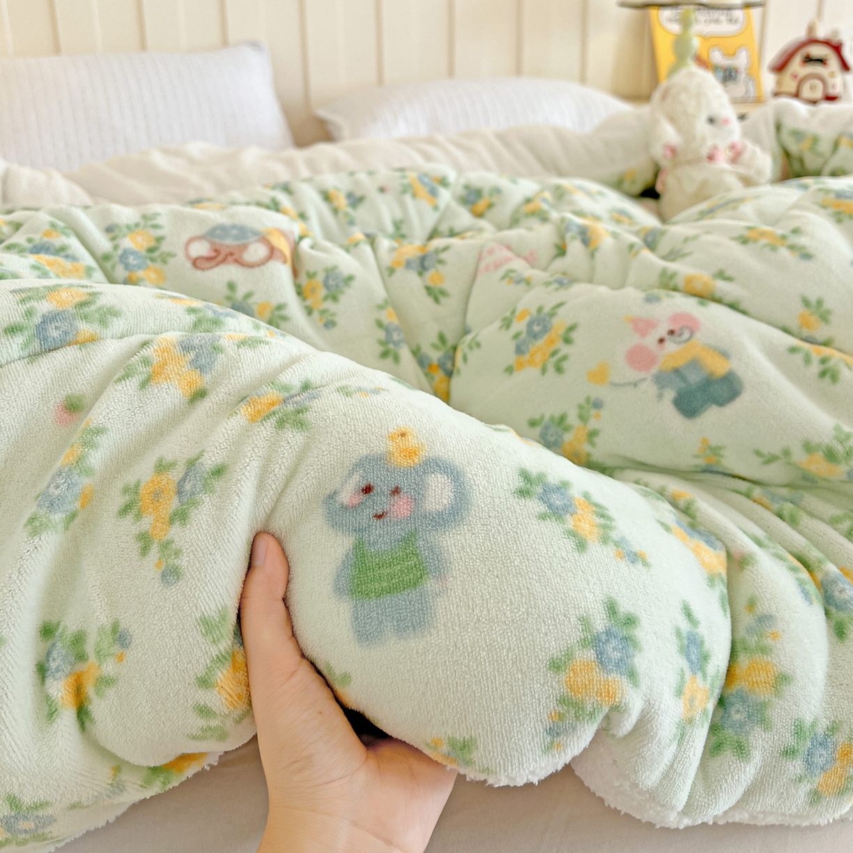 91家纺网 家纺一手货源 找家纺 铺尚美家纺 2025新款牛奶绒羊羔绒印花清新款冬被子被芯 茉莉小象