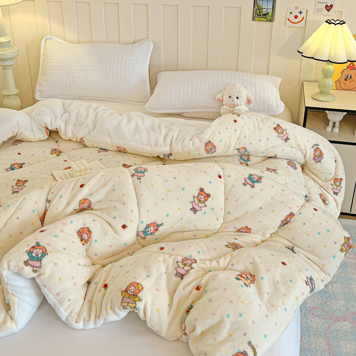 91家纺网 家纺一手货源 找家纺 铺尚美家纺 2025新款牛奶绒羊羔绒印花清新款冬被子被芯 奶糖少女