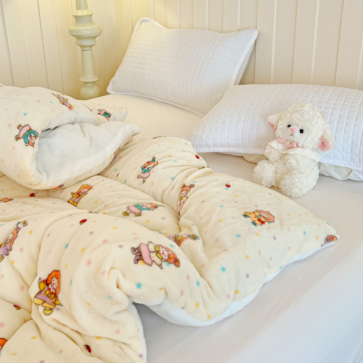 91家纺网 家纺一手货源 找家纺 铺尚美家纺 2025新款牛奶绒羊羔绒印花清新款冬被子被芯 奶糖少女