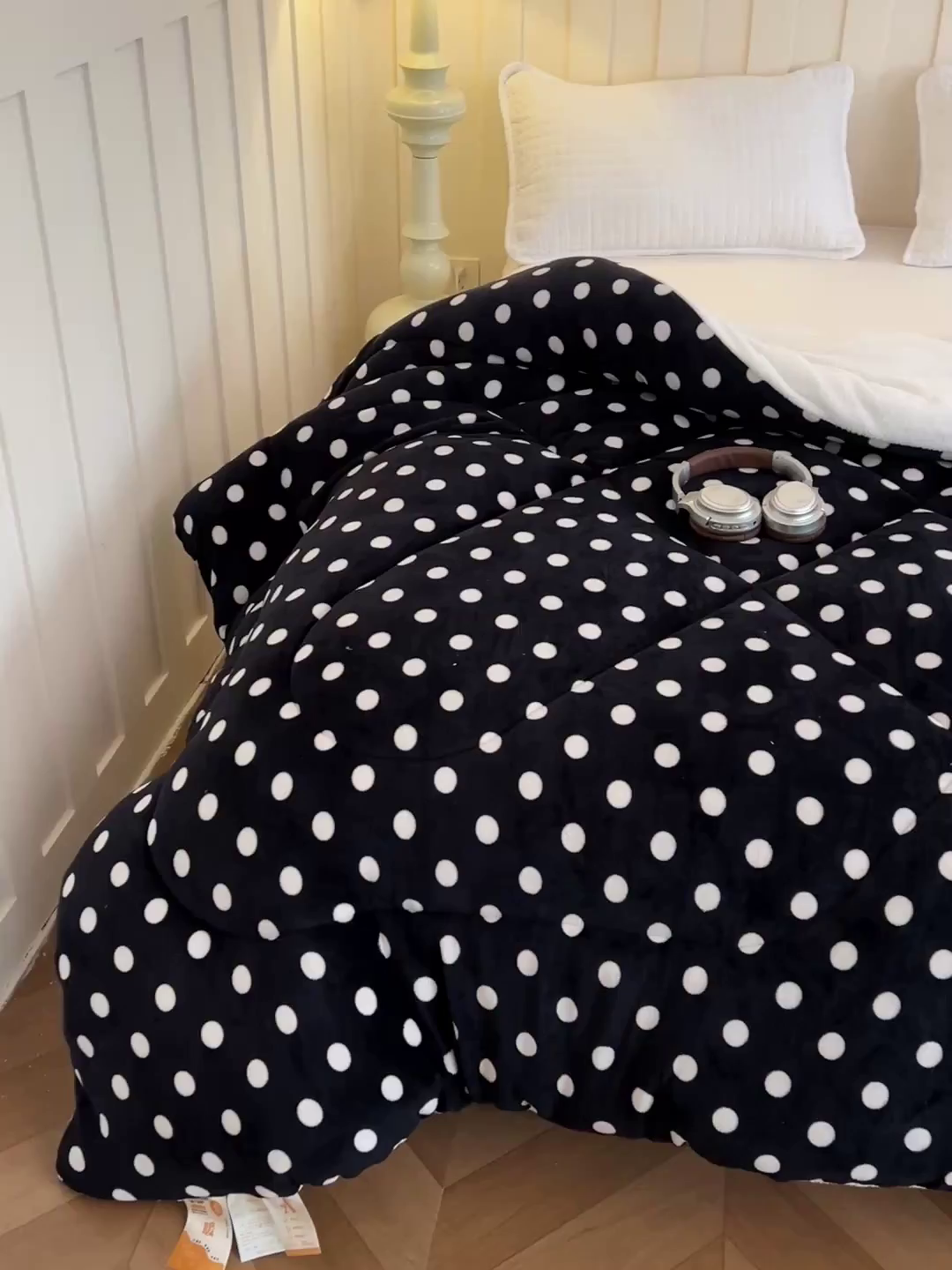 91家纺网 家纺一手货源 找家纺 铺尚美家纺 2025新款牛奶绒羊羔绒印花清新款冬被子被芯 黑珍珠