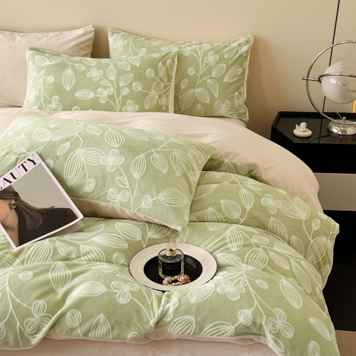 91家纺网 家纺一手货源 找家纺 吾秀家居 2025新款立体雕花牛奶绒四件套- 柔美系列 叶之舞
