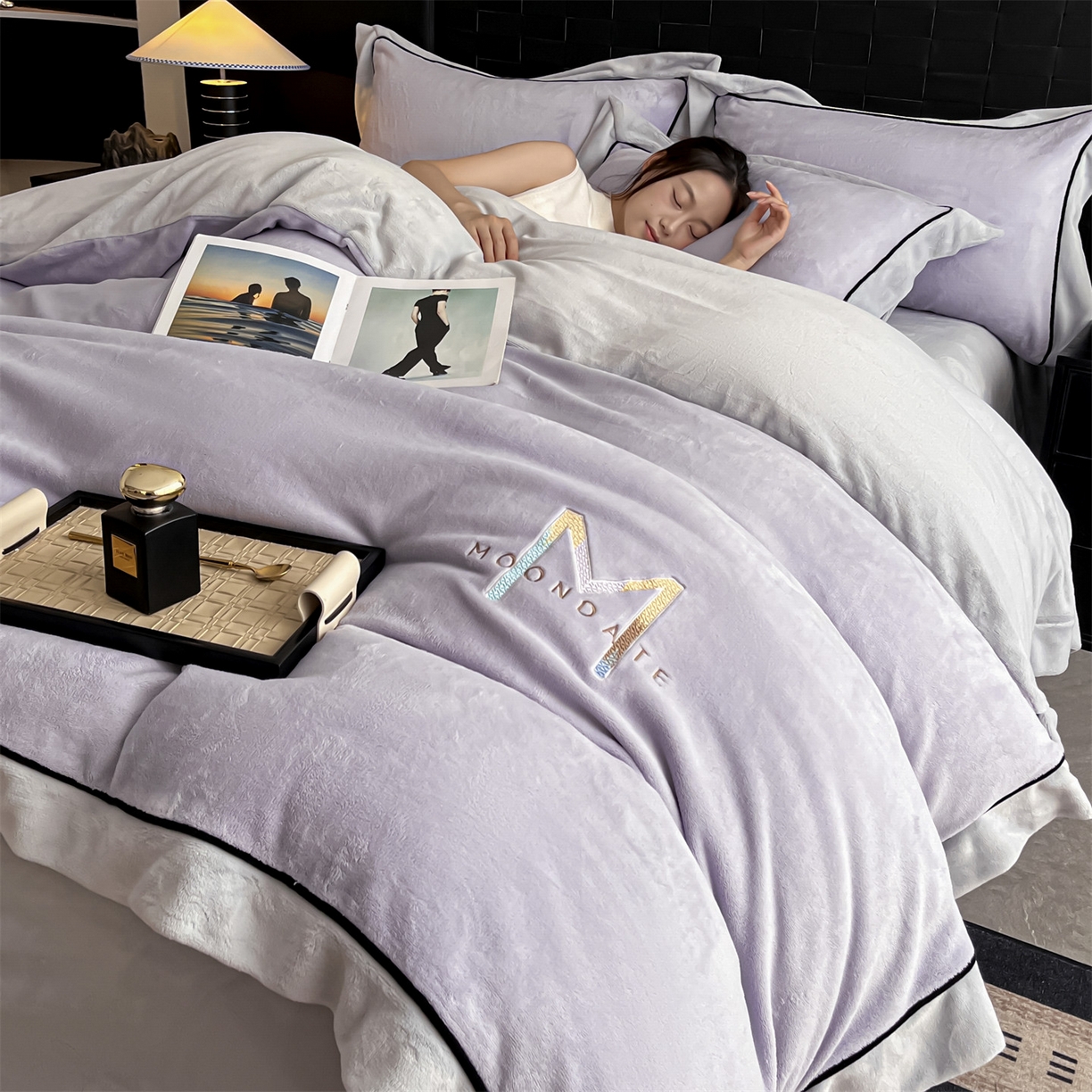 91家纺网 家纺一手货源 找家纺 （总）遇见家居生活馆 2025新款A类牛奶绒玛利亚绒宽边四件套（控价：标准178，加大188，床笠款183）