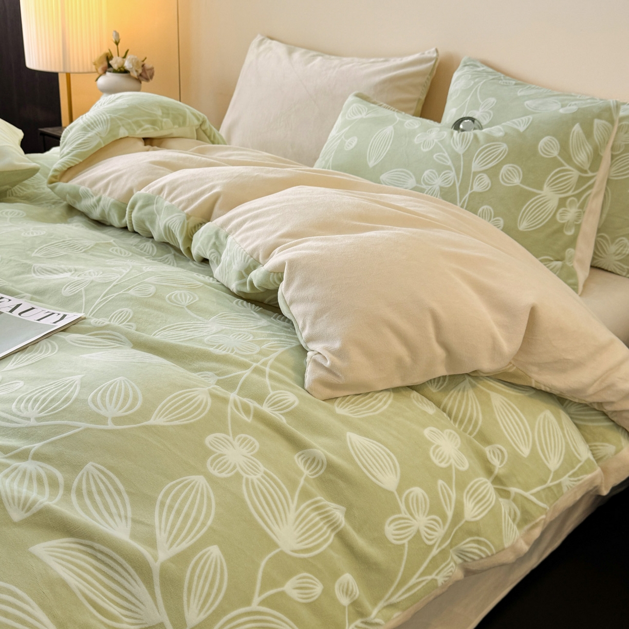 91家纺网 家纺一手货源 找家纺 吾秀家居 2025新款立体雕花牛奶绒四件套- 柔美系列 叶之舞