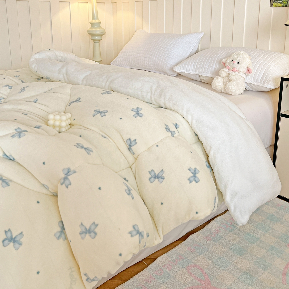 91家纺网 家纺一手货源 找家纺 铺尚美家纺 2025新款牛奶绒羊羔绒印花清新款冬被子被芯 梦幻