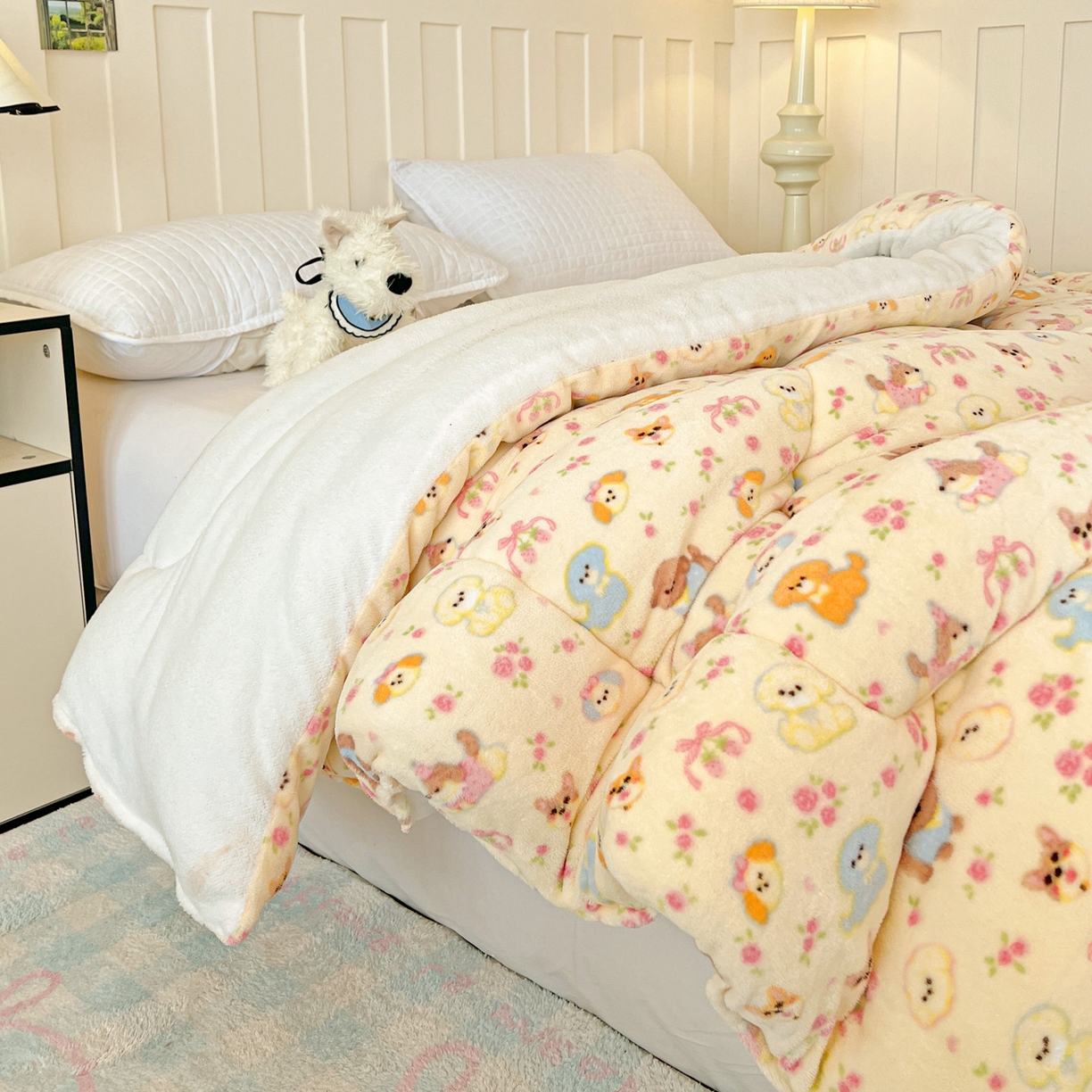 91家纺网 家纺一手货源 找家纺 铺尚美家纺 2025新款牛奶绒羊羔绒印花清新款冬被子被芯 卖萌修狗