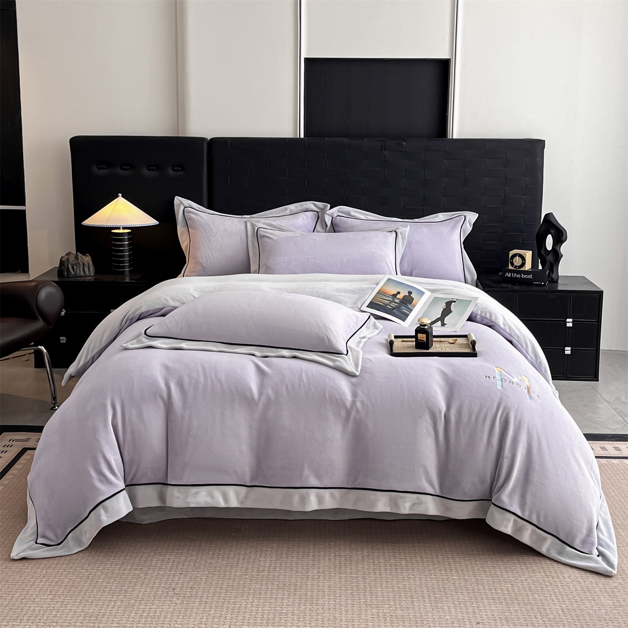 91家纺网 家纺一手货源 找家纺 遇见家居生活馆 2025新款A类牛奶绒玛利亚绒宽边四件套（控价：标准188，加大198，床笠款193） 丁香紫+星辰灰