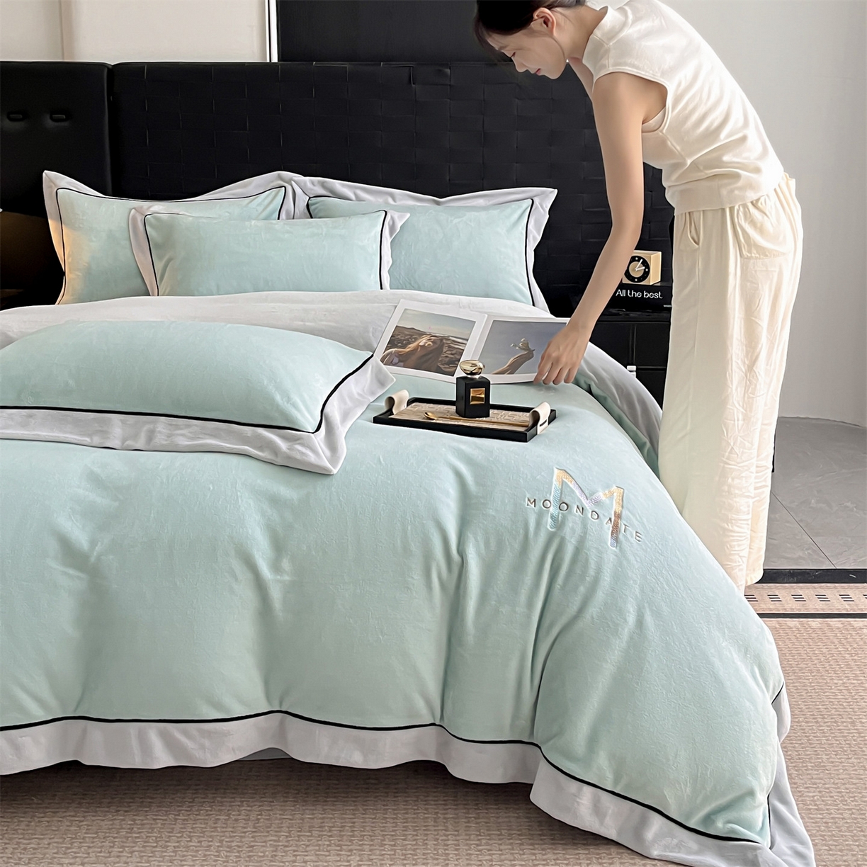 91家纺网 家纺一手货源 找家纺 遇见家居生活馆 2025新款A类牛奶绒玛利亚绒宽边四件套（控价：标准188，加大198，床笠款193） 清澈蓝+星辰灰