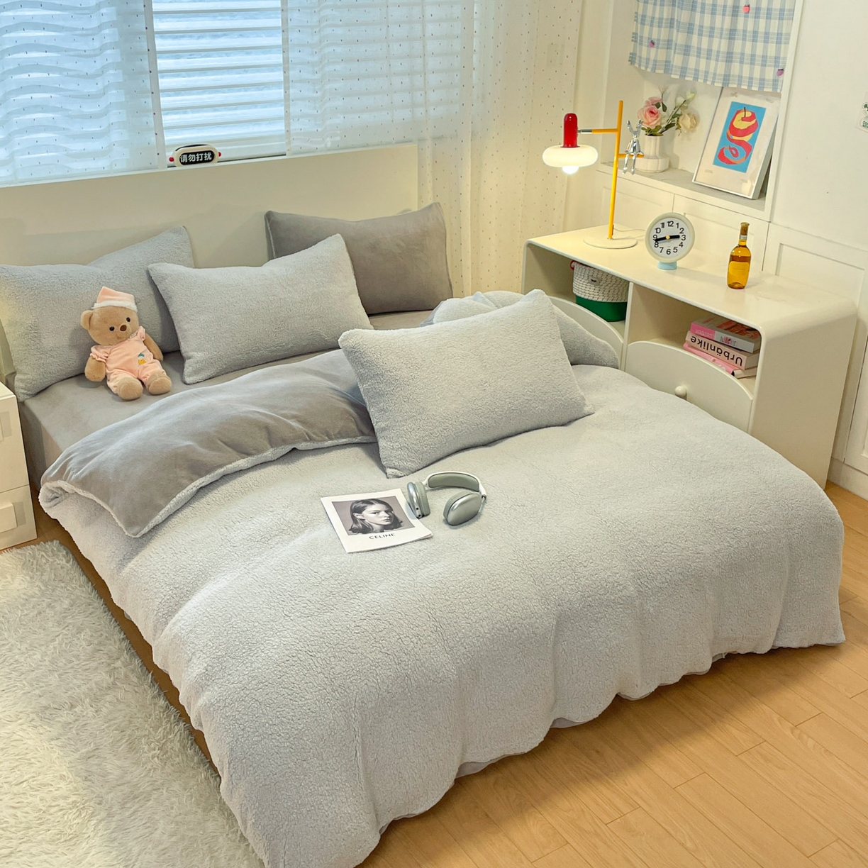 91家纺网 家纺一手货源 找家纺 逸尚阁 2025新款羊羔绒牛奶绒双拼四件套 雅致灰
