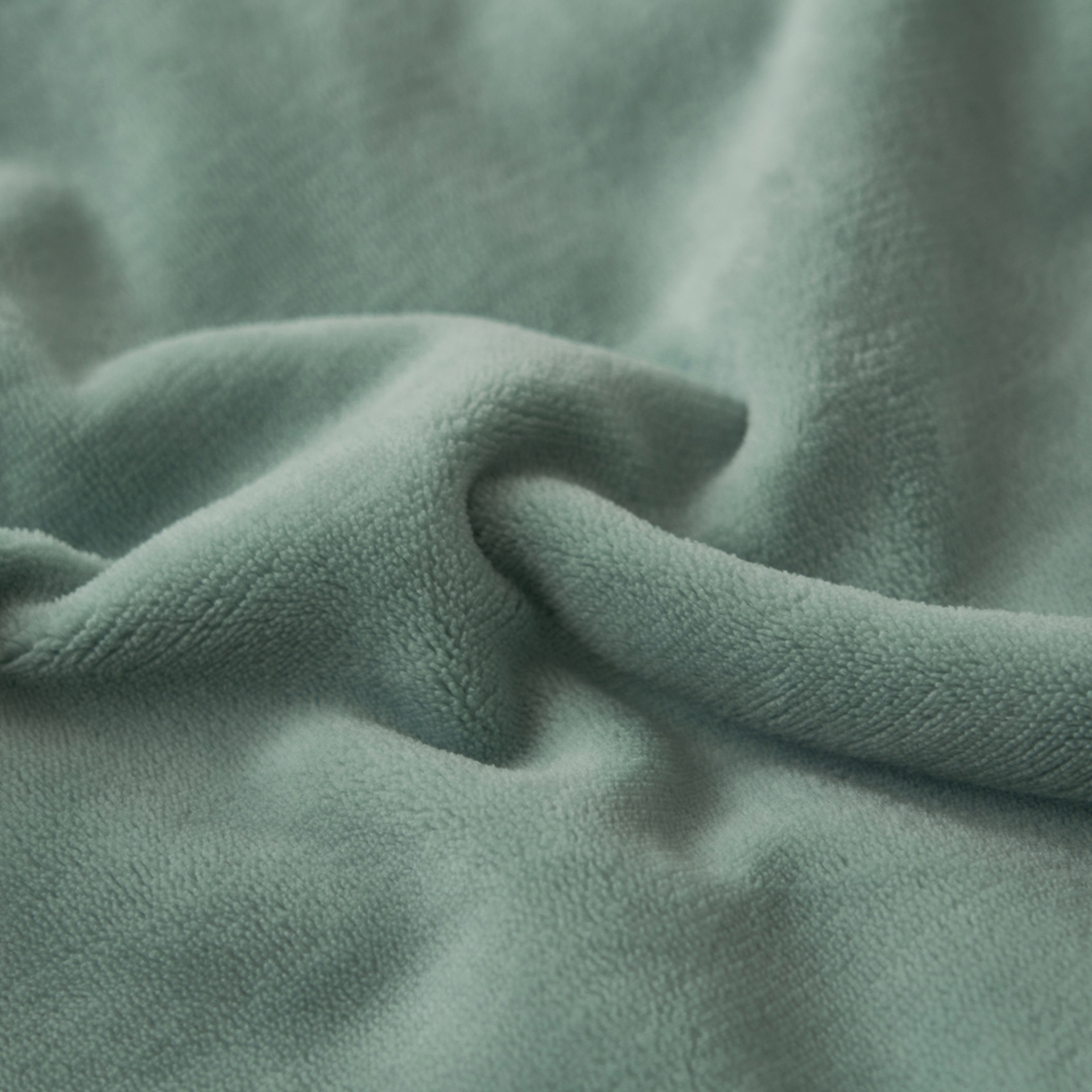 91家纺网 家纺一手货源 找家纺 寐绸家纺 2025新款双面牛奶绒北欧风功能毛毯 宾利蓝+浅灰