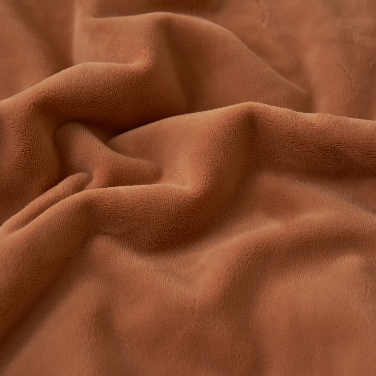 91家纺网 家纺一手货源 找家纺 寐绸家纺 2025新款双面牛奶绒北欧风功能毛毯 焦糖+米驼