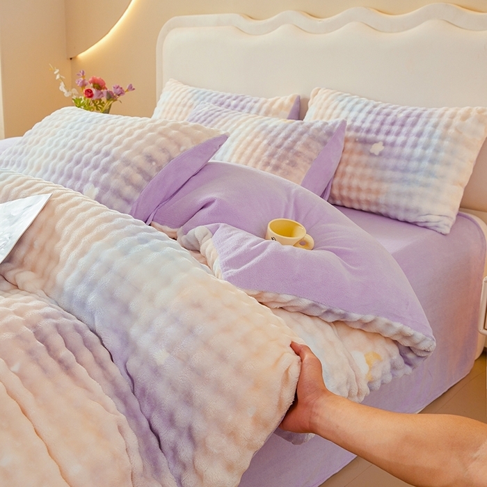 91家纺网 家纺一手货源 找家纺 （总）巧格家纺 2025新款A类加厚泡泡牛奶绒印花工艺立体泡泡四件套（买家秀联系商家）