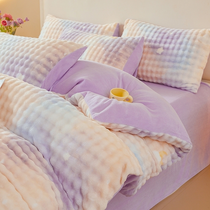 91家纺网 家纺一手货源 找家纺 （总）巧格家纺 2025新款A类加厚泡泡牛奶绒印花工艺立体泡泡四件套（买家秀联系商家）