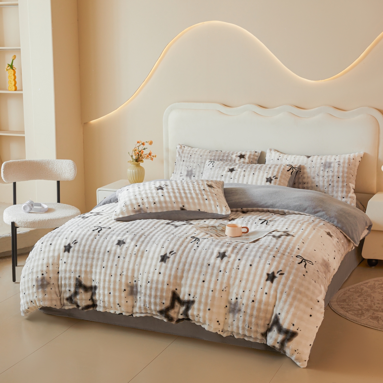 91家纺网 家纺一手货源 找家纺 巧格家纺 2025新款A类加厚泡泡牛奶绒印花工艺立体泡泡四件套（买家秀联系商家） 云纹五星