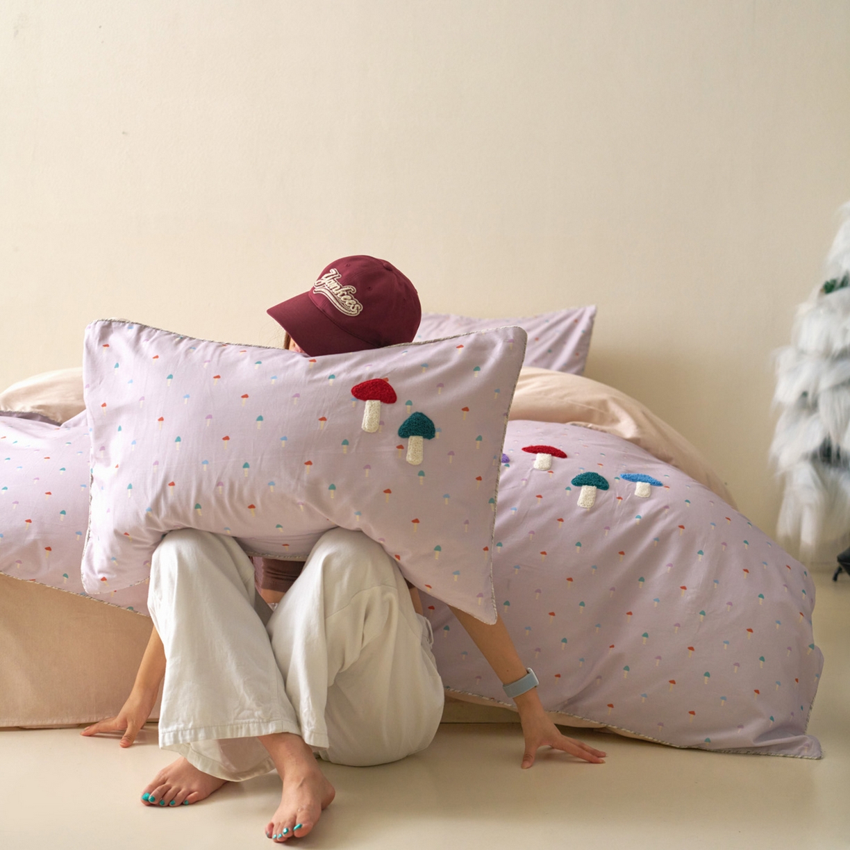 91家纺网 家纺一手货源 找家纺 久典家居 2025新款全棉加厚磨毛数码印花毛巾绣四件套（买家秀找客服） 蘑菇紫