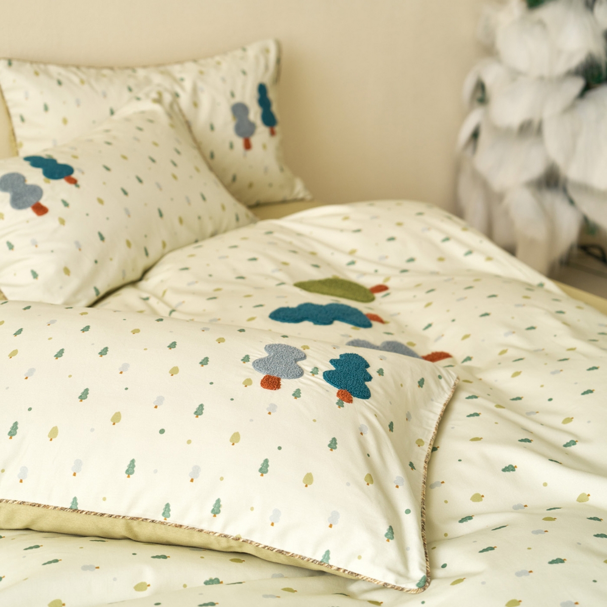 91家纺网 家纺一手货源 找家纺 久典家居 2025新款全棉加厚磨毛数码印花毛巾绣四件套（买家秀找客服） 森林绿