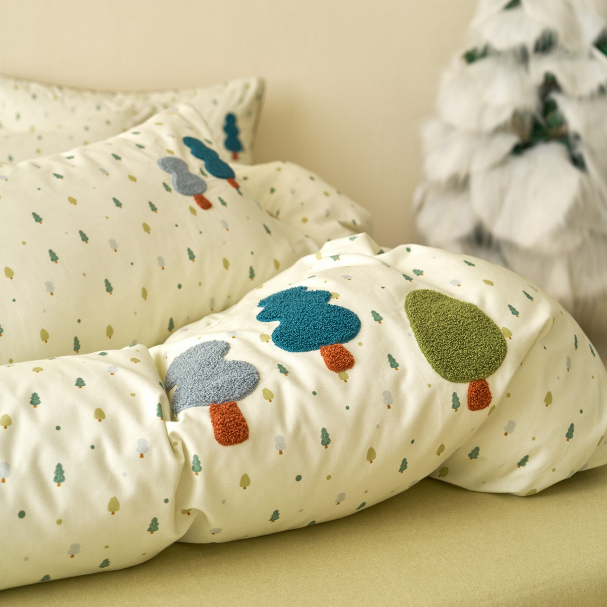 91家纺网 家纺一手货源 找家纺 久典家居 2025新款全棉加厚磨毛数码印花毛巾绣四件套（买家秀找客服） 森林绿