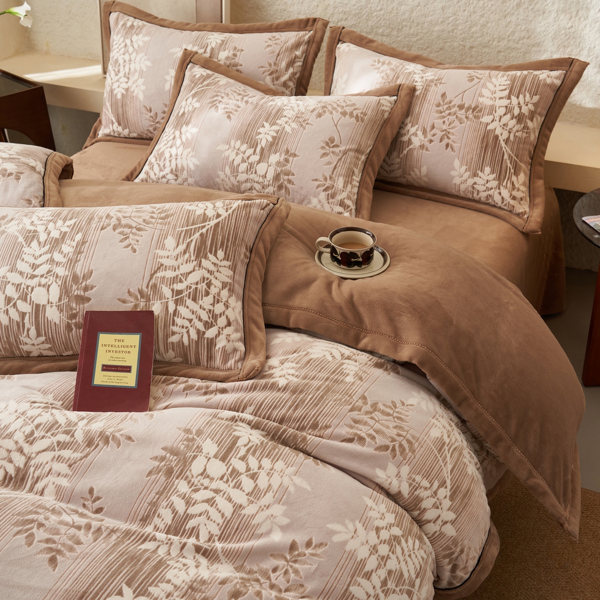 91家纺网 家纺一手货源 找家纺 寐绸家纺 2025新款牛奶绒染色雕花单被套 雕花被套-海棠