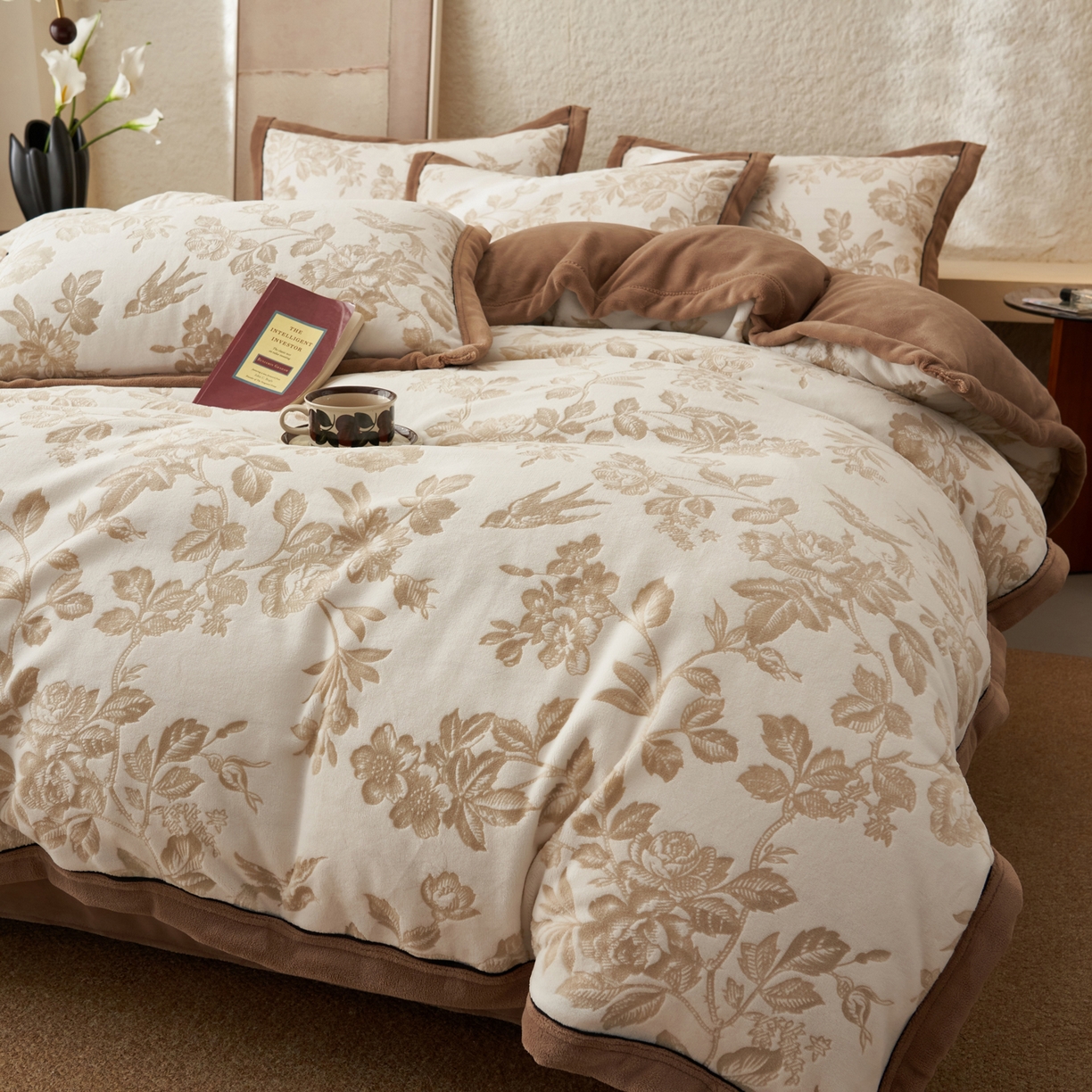 91家纺网 家纺一手货源 找家纺 寐绸家纺 2025新款牛奶绒染色雕花单被套 雕花被套-玛雅