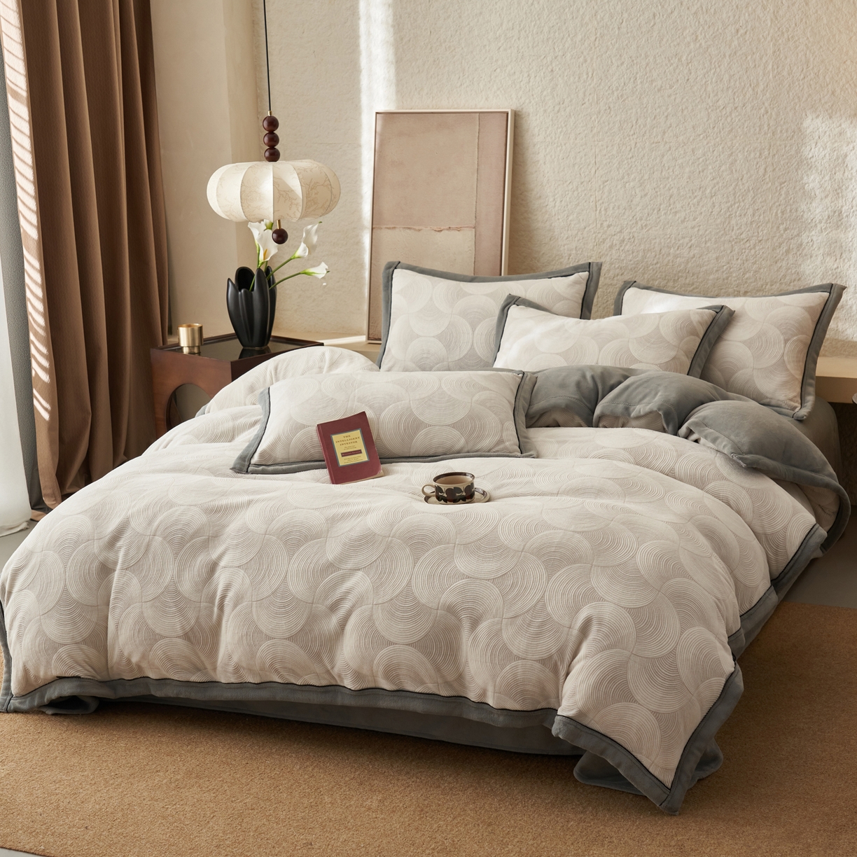 91家纺网 家纺一手货源 找家纺 寐绸家纺 2025新款牛奶绒染色雕花单被套 雕花被套-年轮