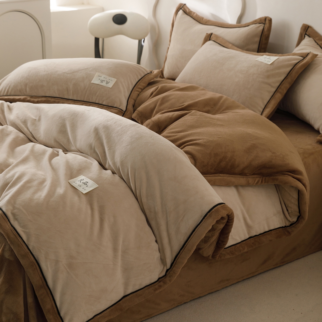 91家纺网 家纺一手货源 找家纺 （总）寐绸家纺 2025新款牛奶绒双拼单被套