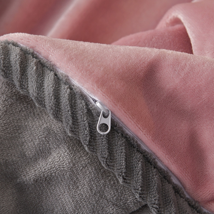 91家纺网 家纺一手货源 找家纺 妮恒美家纺 2025新款斜纹边贴标牛奶绒四件套 斜纹边-豆沙＋浅灰