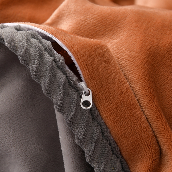 91家纺网 家纺一手货源 找家纺 妮恒美家纺 2025新款斜纹边贴标牛奶绒四件套 斜纹边-焦糖＋浅灰