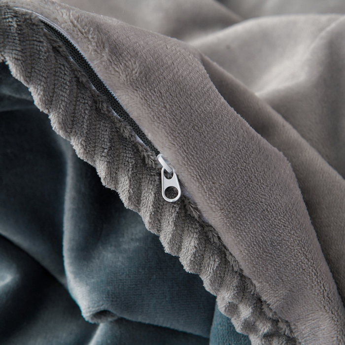 91家纺网 家纺一手货源 找家纺 妮恒美家纺 2025新款斜纹边贴标牛奶绒四件套 斜纹边-浅灰＋深灰