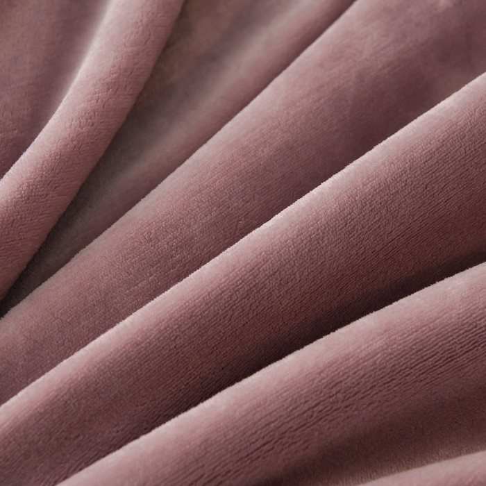 91家纺网 家纺一手货源 找家纺 妮恒美家纺 2025新款斜纹边贴标牛奶绒四件套 斜纹边-嫣紫浅灰