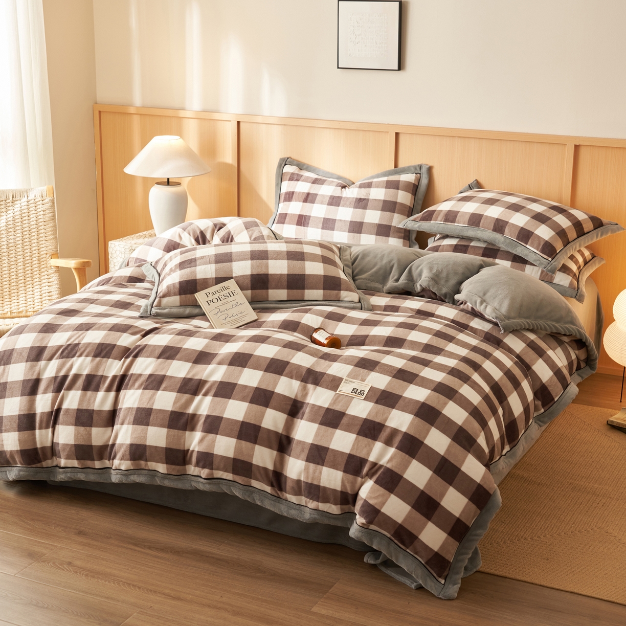 91家纺网 家纺一手货源 找家纺 寐绸家纺 2025新款牛奶绒无印风单被套 无印风被套-大灰格