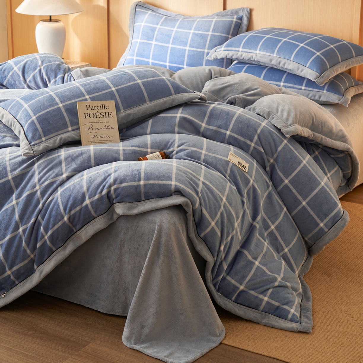 91家纺网 家纺一手货源 找家纺 寐绸家纺 2025新款牛奶绒无印风单被套 无印风被套-蓝调格