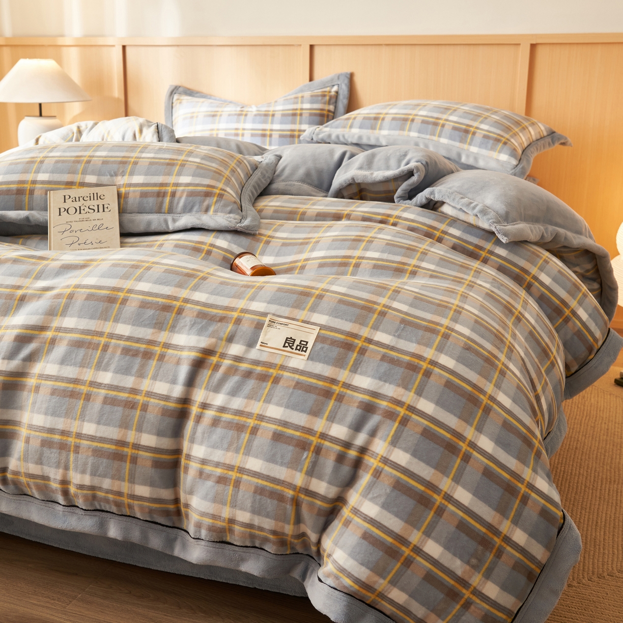 91家纺网 家纺一手货源 找家纺 寐绸家纺 2025新款牛奶绒无印风单被套 无印风被套-莫妮卡