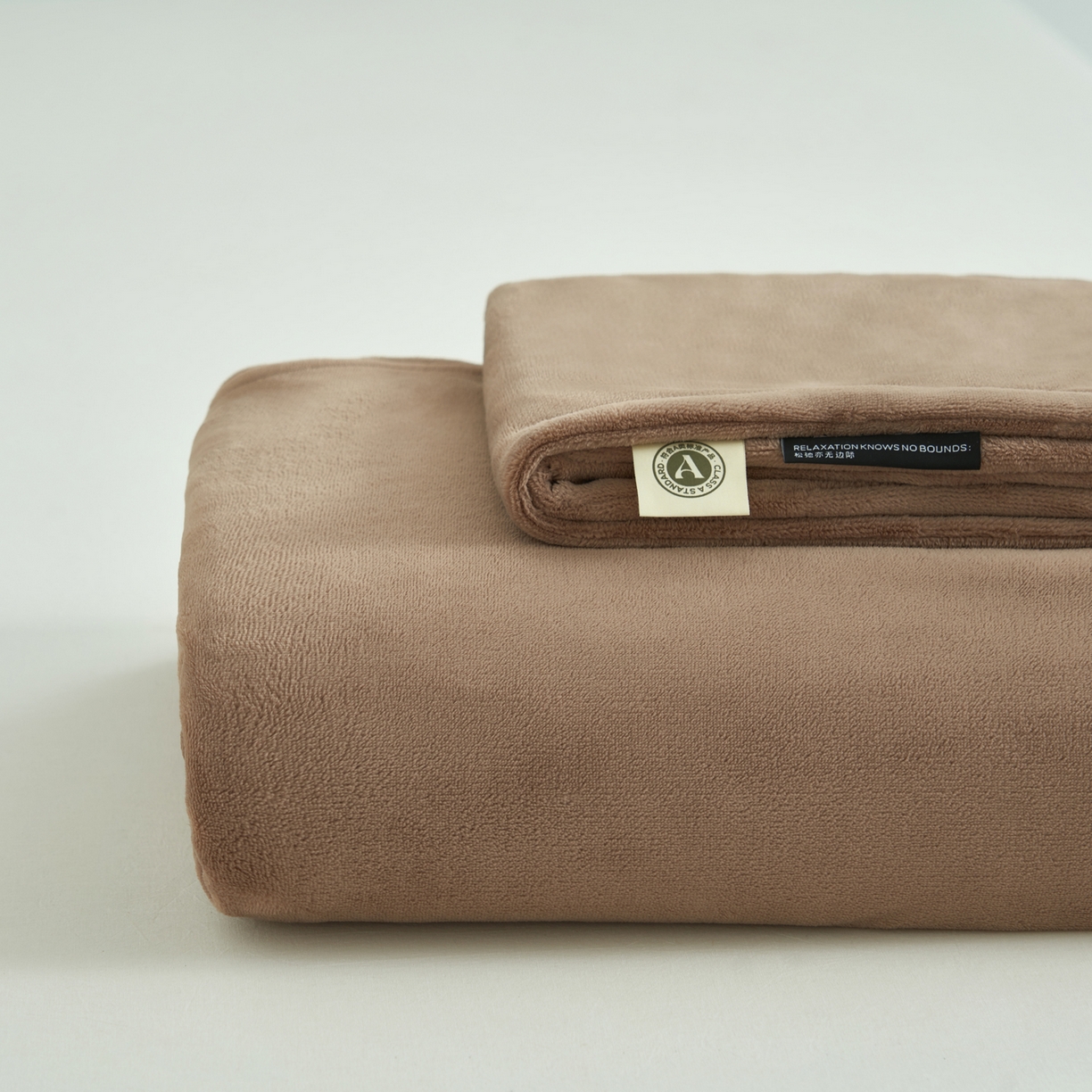 91家纺网 家纺一手货源 找家纺 （总）寐绸家纺 2025新款牛奶绒纯色暖绒床笠