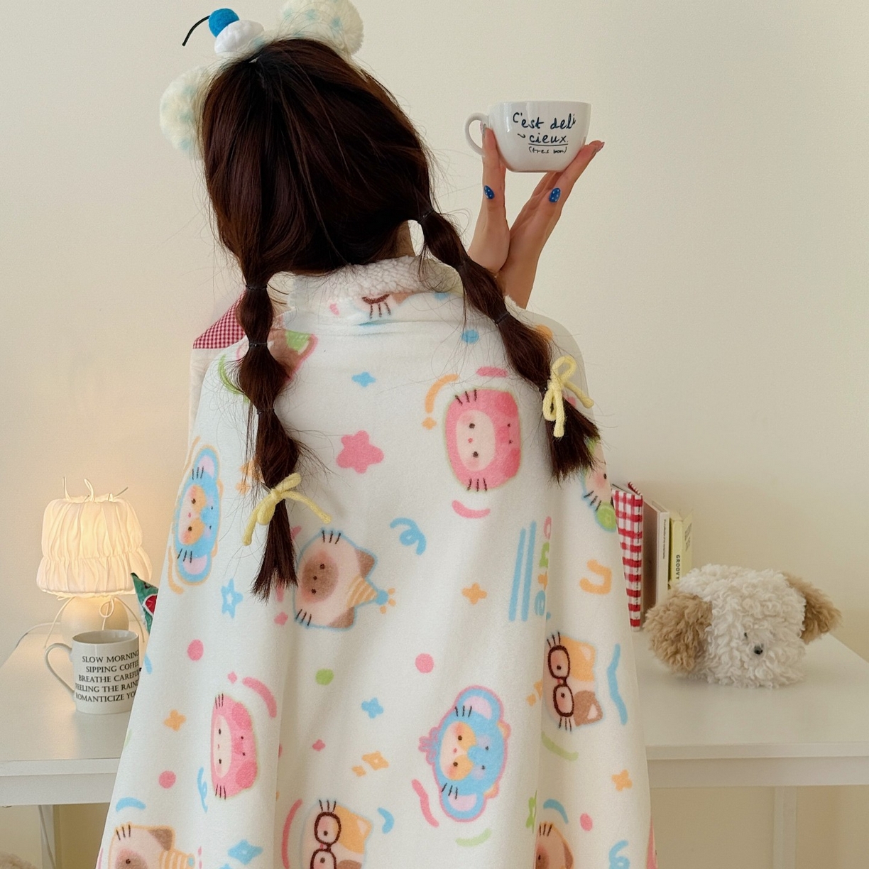 91家纺网 家纺一手货源 找家纺 顾里家纺 2025新款ins韩系少女牛奶羊羔绒盖毯毛毯 泡芙喵喵