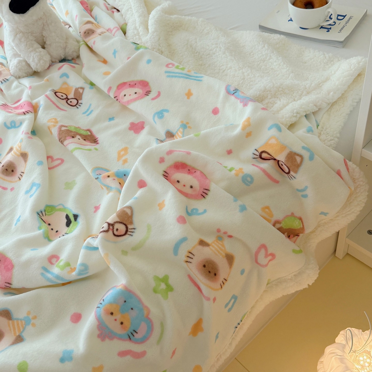 91家纺网 家纺一手货源 找家纺 顾里家纺 2025新款ins韩系少女牛奶羊羔绒盖毯毛毯 泡芙喵喵