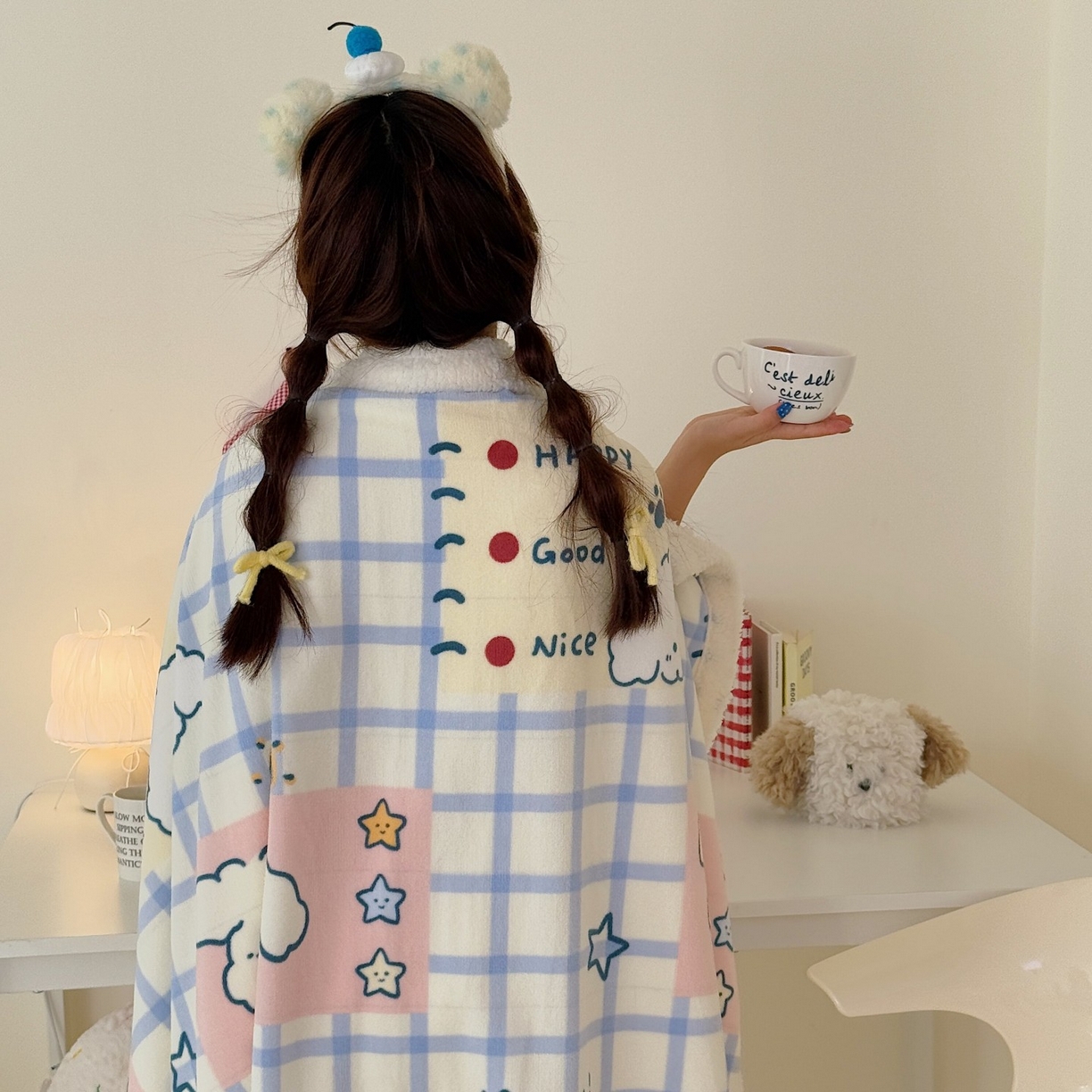 91家纺网 家纺一手货源 找家纺 （总）顾里家纺 2025新款ins韩系少女牛奶羊羔绒盖毯毛毯