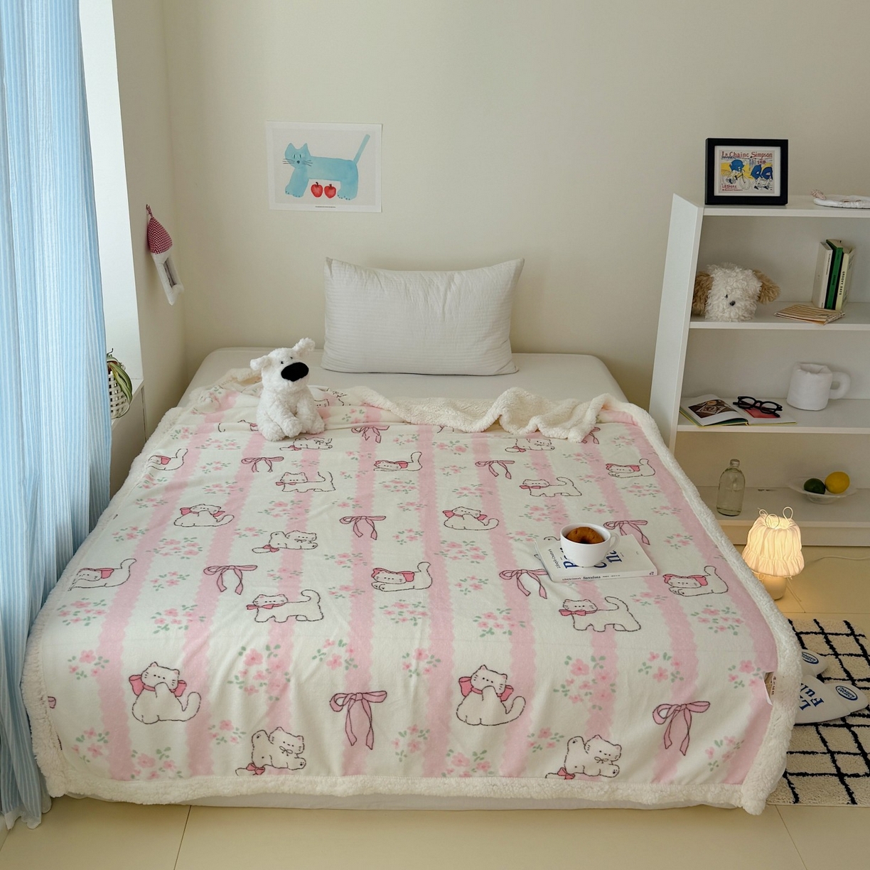 91家纺网 家纺一手货源 找家纺 顾里家纺 2025新款ins韩系少女牛奶羊羔绒盖毯毛毯 丝带碎花猫咪