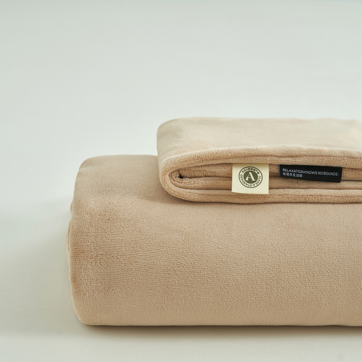 91家纺网 家纺一手货源 找家纺 （总）寐绸家纺 2025新款牛奶绒纯色暖绒床笠