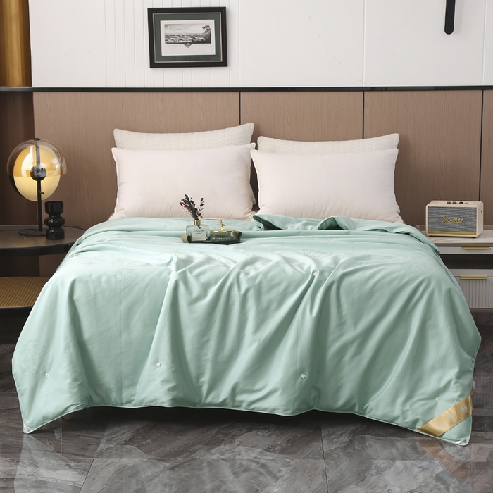 91家纺网 家纺一手货源 找家纺 越宏顺 2025新款龙凤款100%桑蚕丝纯棉手工蚕丝被保真 碧水蓝