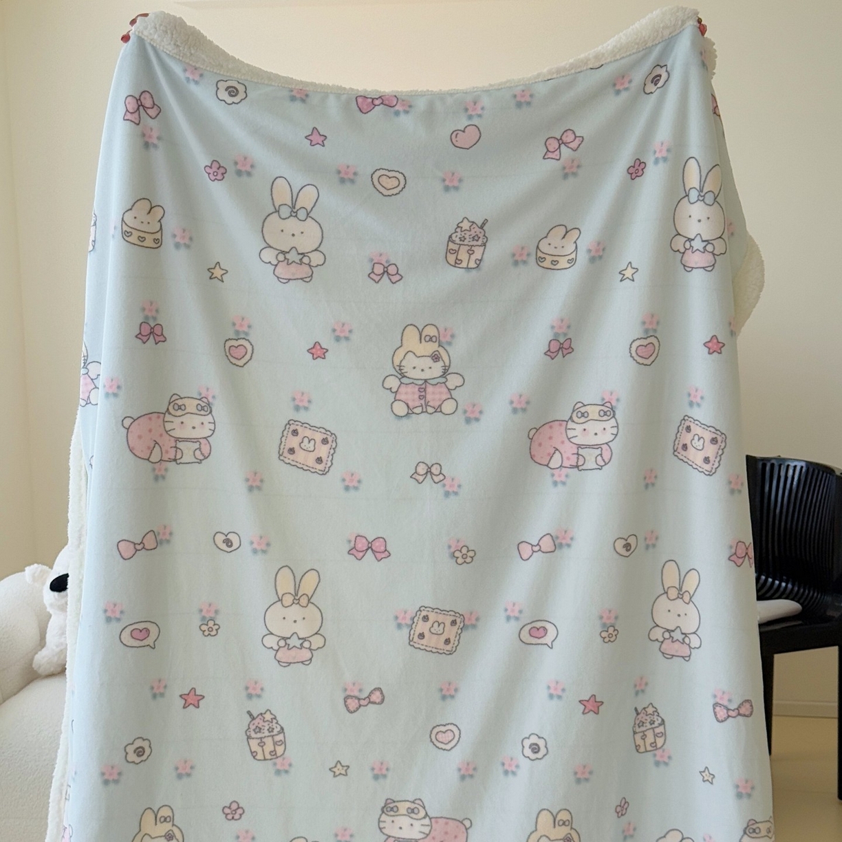 91家纺网 家纺一手货源 找家纺 顾里家纺 2025新款ins韩系少女牛奶羊羔绒盖毯毛毯 碎花甜兔