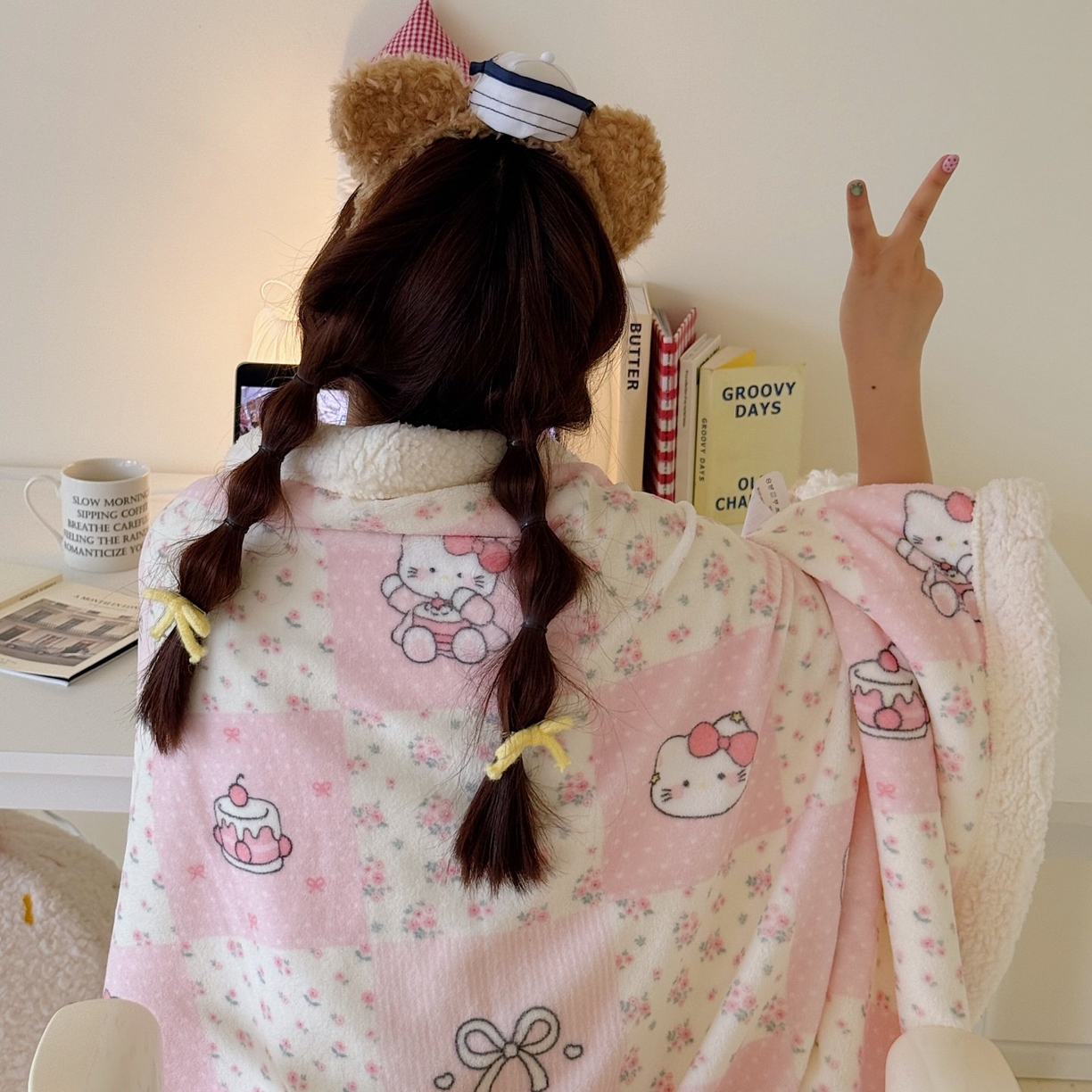 91家纺网 家纺一手货源 找家纺 顾里家纺 2025新款ins韩系少女牛奶羊羔绒盖毯毛毯 碎花拼接猫咪