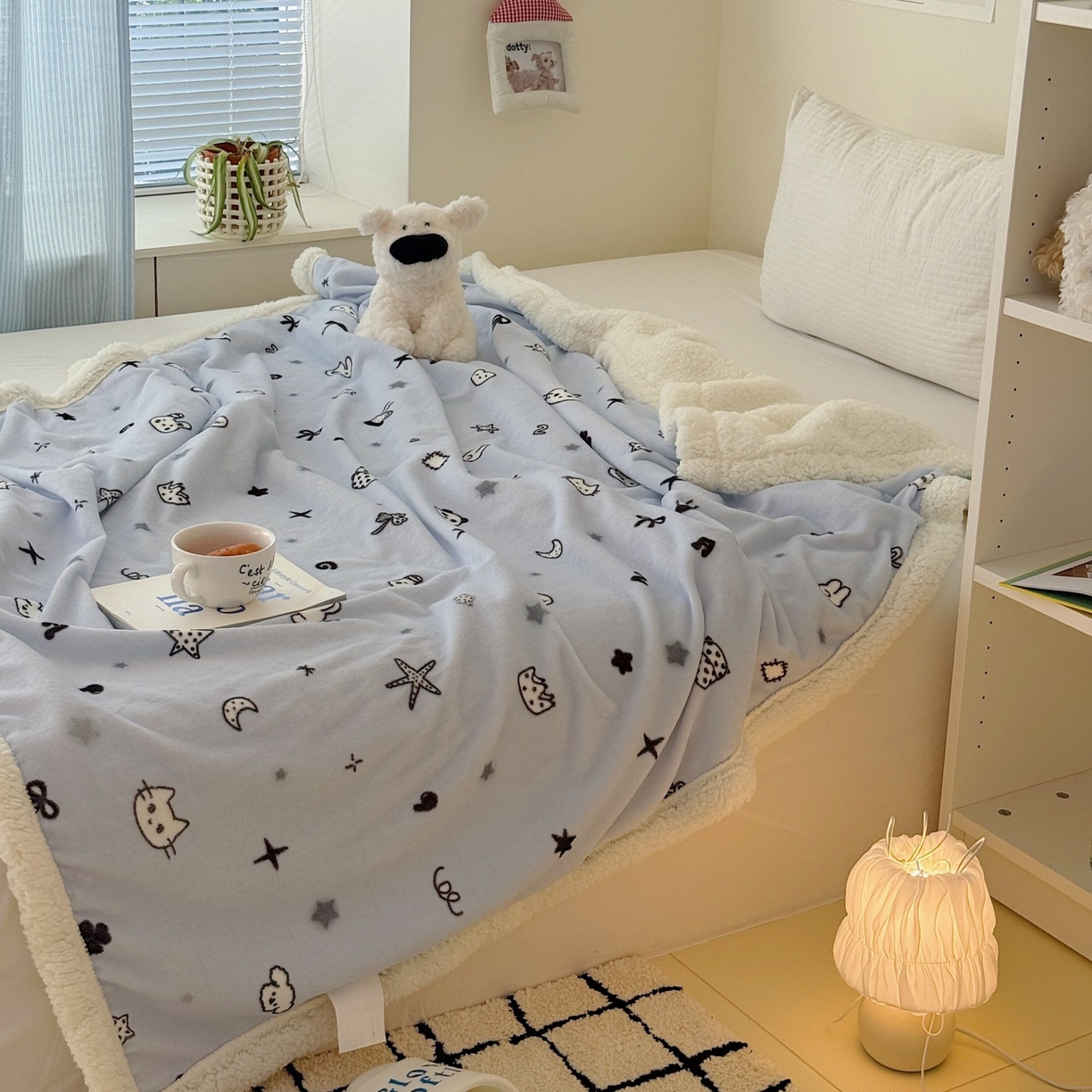 91家纺网 家纺一手货源 找家纺 顾里家纺 2025新款ins韩系少女牛奶羊羔绒盖毯毛毯 线条动物