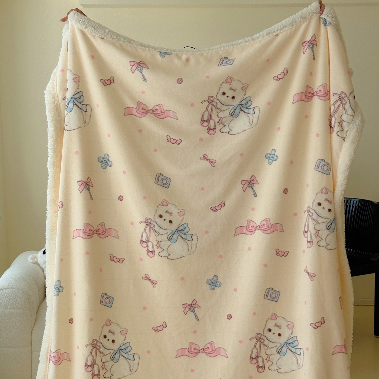 91家纺网 家纺一手货源 找家纺 顾里家纺 2025新款ins韩系少女牛奶羊羔绒盖毯毛毯 洛丽猫咪